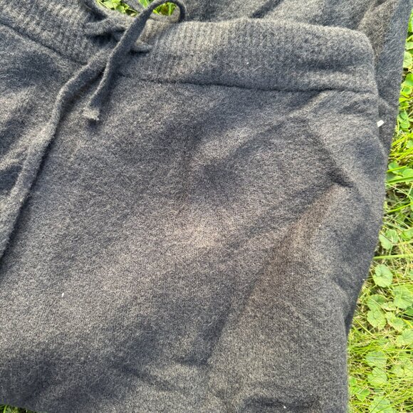 Yummy Sweater Co Knit Pants - Picture 3 of 3